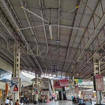 Bom preço. 5.0m 16FT Elétrico AC Alimentado HVLS Industrial Ventilador de Tecto Ventilador com motor PMSM on-line